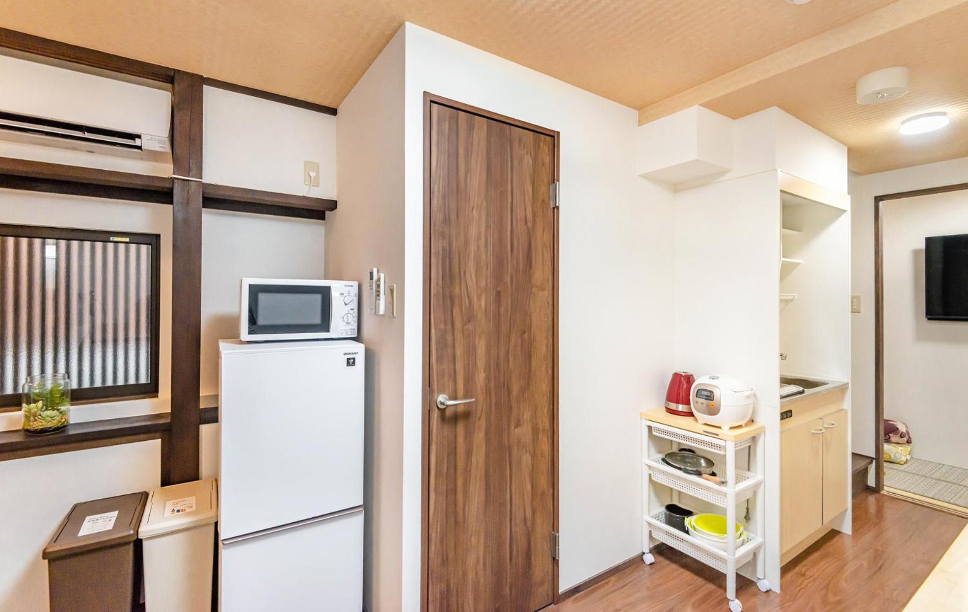 桜の宿 永城 3 Mins Walk From Subway Station Ferienhaus Kyōto